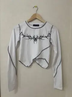 REFLEM レフレム アシンメトリークロップドロングスリーブカットソー