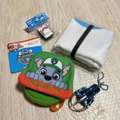 【匿名配送】プライズ品　アミューズメント景品　まとめ売り　4点セット