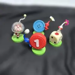 チョコエッグピクミン フィギュア 4体セット。ダブったので組み立てはしていません