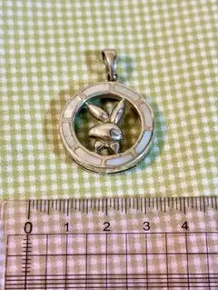 PLAYBOY プレイボーイ　サークルペンダント　ラビットヘッド　ヴィンテージ