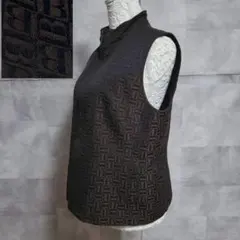 美品 2XL バーバリー Bロゴ 総柄 ジップアップ ベスト 黒 大きいサイズ