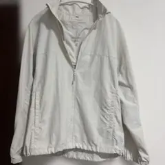 UNIQLO ポケッタブルパーカー　160 キッズ