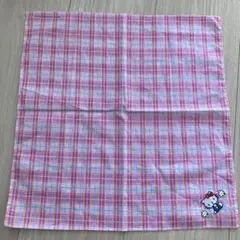2000年販売ハローキティ チェック柄ハンカチ34㎝