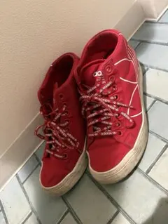 adidas レディース　厚底スニーカー　赤