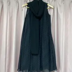 コムサイズム　ノースリーブワンピース　黒　ラメ　ストール付き