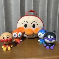 まとめ売り】アンパンマン キャラクター 4体と立体バッグ（←未使用に近い）セット