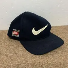 ナイキ　ビンテージ　キャップ　汚れあり　team sports Nikeのサムネイル