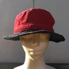 Item thumbnail for item 47012732-38ff-439f-92e3-1775d8703ece