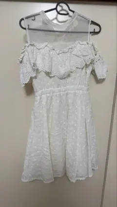 Item thumbnail for item 3d3144a2-507c-4b23-8470-dfd566cbb54a