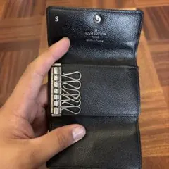 LOUIS VUITTON ダミエ グラフィット キーケース 6連 中古のサムネイル