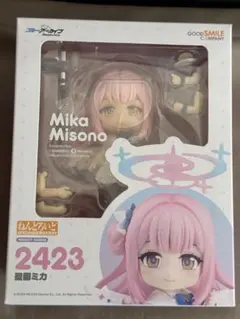ねんどろいど巡音ルカ2.0【2842】 +特典まとめ売り - メルカリ