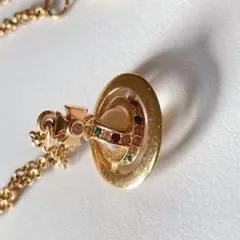 Item thumbnail for item b7de0e22-8d67-423f-84eb-ff928f2471b4