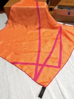 Louis Vuitton 未使用ロバートウィルソンコラボスカーフ限定モデル