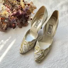 Item thumbnail for item ee525af9-14f8-4dfb-9000-c6e2a063bf31