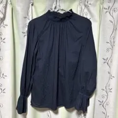 美品⭐︎cepoネイビー フリル襟 長袖ブラウス