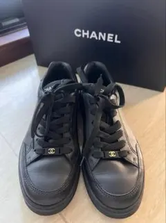 新品　CHANEL スニーカー　ネイビー&ブラック　スエード　37 新品 CHANEL スニーカー ネイビー&ブラック スエード 37 - メルカリ