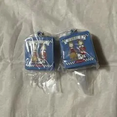 サンリオ　クッキー缶チャーム　ザボードビルデュオ　2個セット