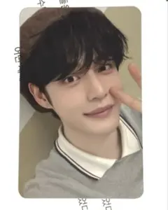 ZB1 ジウン 2026 シーグリ ktown4u 限定 トレカ