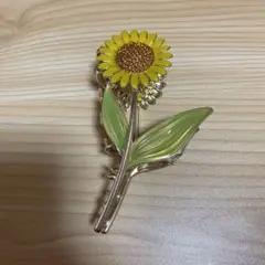 ヘアクリップ　ひまわり　ヘアアクセサリー