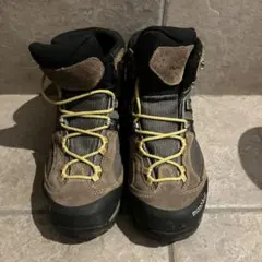 Item thumbnail for item 5e9c9315-37d6-438e-ba75-66ce2facccda