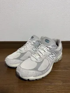 ニューバランス2002 スニーカーのサムネイル