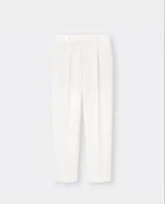 新品未使用　GU タックテーパードパンツ Mサイズ オフホワイト