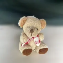 ベージュ　クマのぬいぐるみキーホルダー