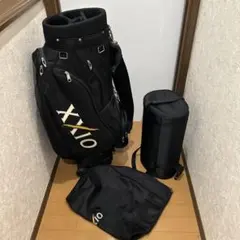 XXIO キャスター付き キャディバッグ ブラックのサムネイル