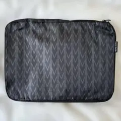 Item thumbnail for item 1ca5c319-cbda-4aa8-b84e-e10e115654ca