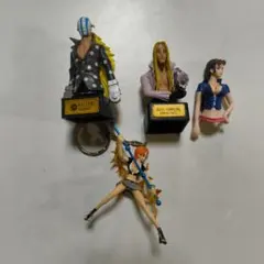 ワンピース フィギュア キーホルダー 4点セットのサムネイル