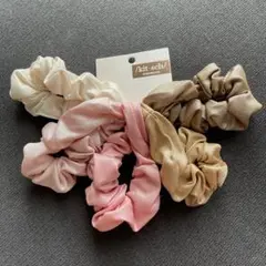 シュシュ 5個セット ヘアゴム ピンク ブラウン ホワイト 新品未使用