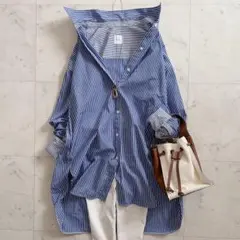 美品　Spick&Span コンビネーション ストライプシャツ　ブルーのサムネイル