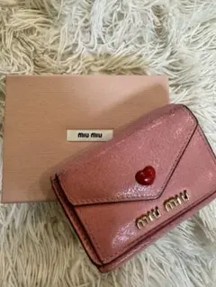 MIUMIU マドラスラブ ラブレター 三つ折り財布 ピンク - メルカリ