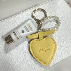 d'Alba キーホルダー　ハンドクリーム