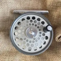 フライリール 金属製 両面デザイン - メルカリ