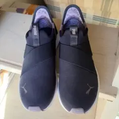 PUMA ダークグレー バレエシューズスニーカー　スリッポン新品未使用