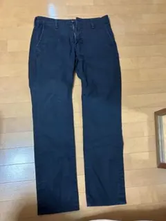 LEVI’S パンツのサムネイル