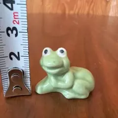カエル 陶器製 置物 ミニチュア フィギュア