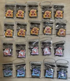 アンパンマン アクリルキーホルダー 100個