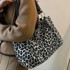 Item thumbnail for item d5a13698-e5e8-4661-ba86-284f70845264