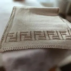 フェンディ マフラー