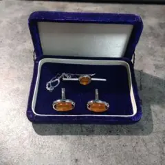 カフスボタンとネクタイピンセット