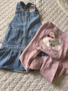 【新品未使用】女の子　赤ちゃん　ジャンパースカート　デニム　タイツ　2点セット