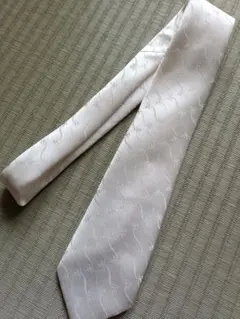【 白・礼服用ネクタイ 】