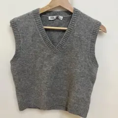 ZARA ニットベスト