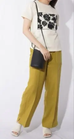 ニット LC/LLL フラワーニットのサムネイル