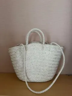 Aeta かごバッグ　 Mサイズ ホワイト Aeta(アエタ)のBASKET M＋SHOULDER通販 | mirabella（ミラベラ