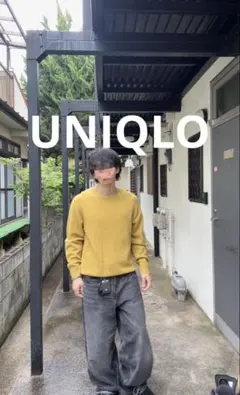 【完売品】　UNIQLOユニクロ　ラムクルーネックセーター　イエロー黄色　ニット