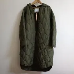 Emma Taylor 美シルエット3wayキルティングフードコート　カーキ