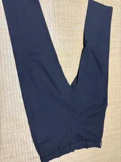 UNIQLOブラック スマートアンクルパンツMサイズ